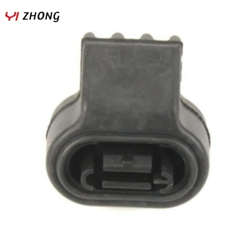 

5225430 Резиновая накладка на багажник подходит для FORD MONDEO MK5 2014-2019 ESCORT 2015-2018 ED8B40224AE ED8B40452AB