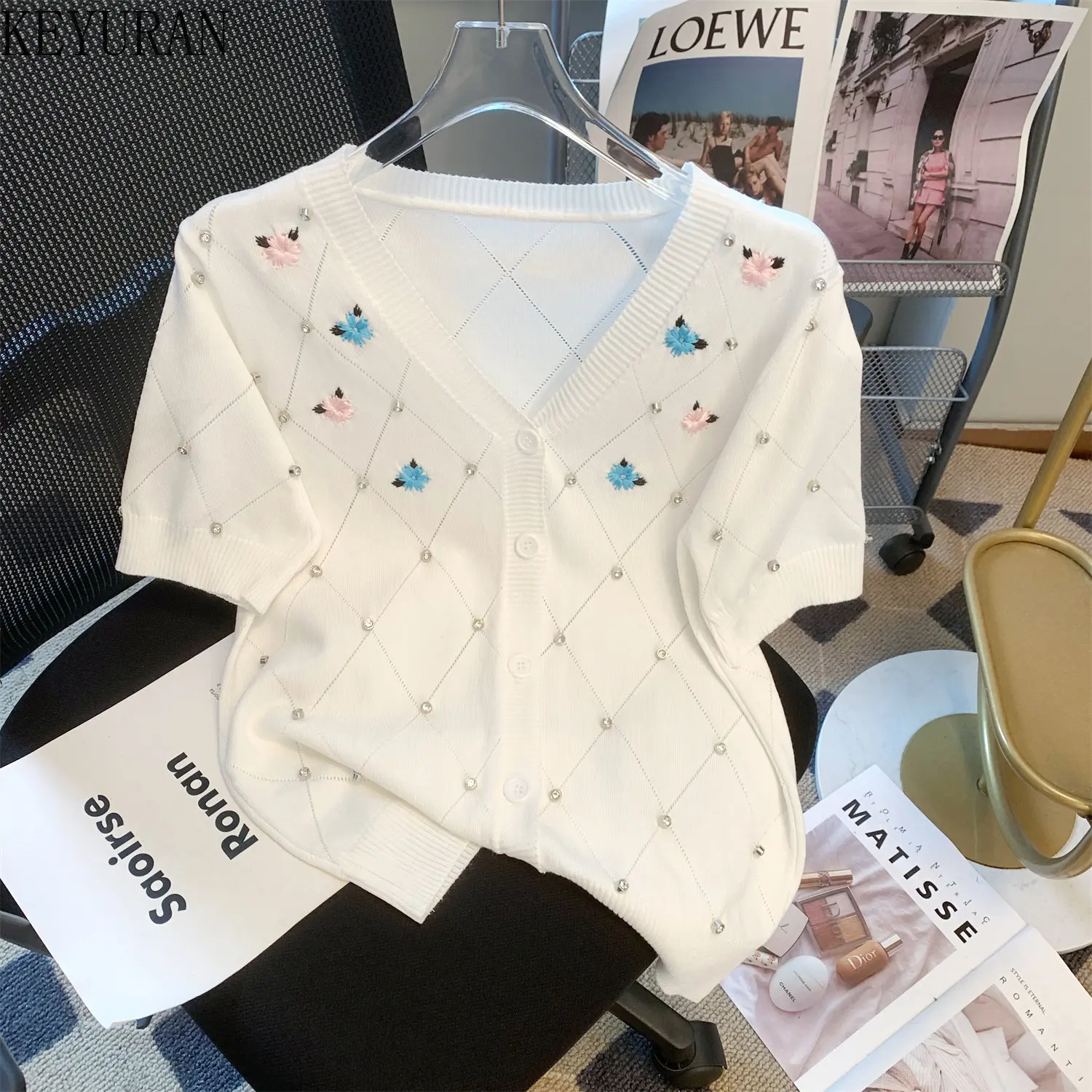 

Женский винтажный трикотажный кардиган, однобортный свитер с коротким рукавом и цветочной вышивкой со стразами, укороченный топ на лето