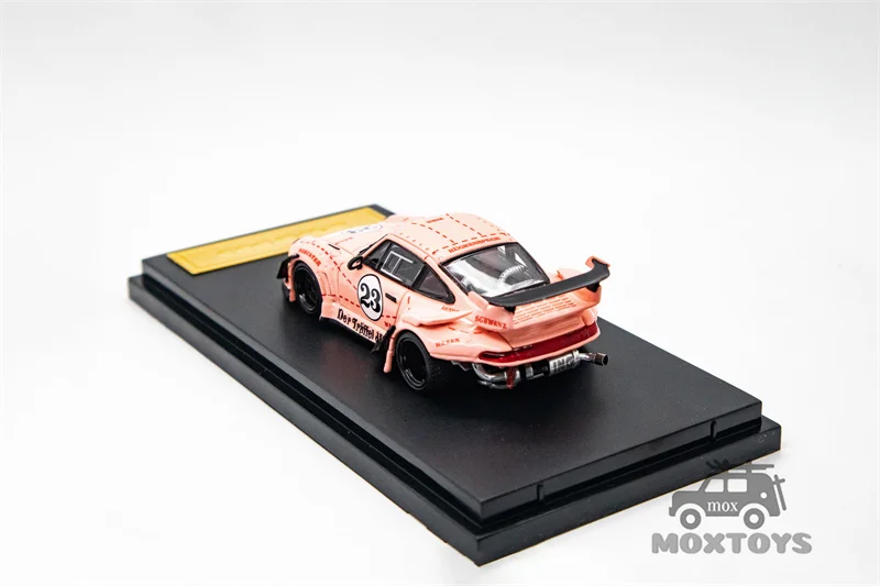 Модель звезды 1:64 Rauh-Welt RWB993 GT Pink Pig (Der Truffel Jager) limitd999 Литая под давлением модель
