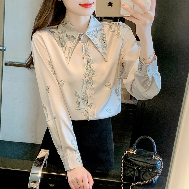 

2023 Summer New Shirt Women Bloom Long Sleeved Satin Surface Printing Lapel Collar Korean Fashion Loose Top