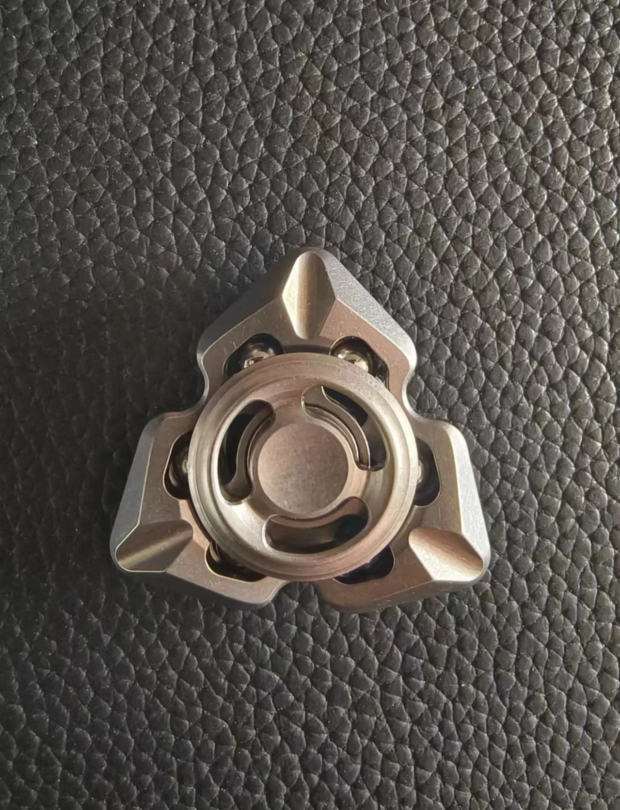 Миниатюрная титановая стирка для повседневного использования Lark рейнкардинг