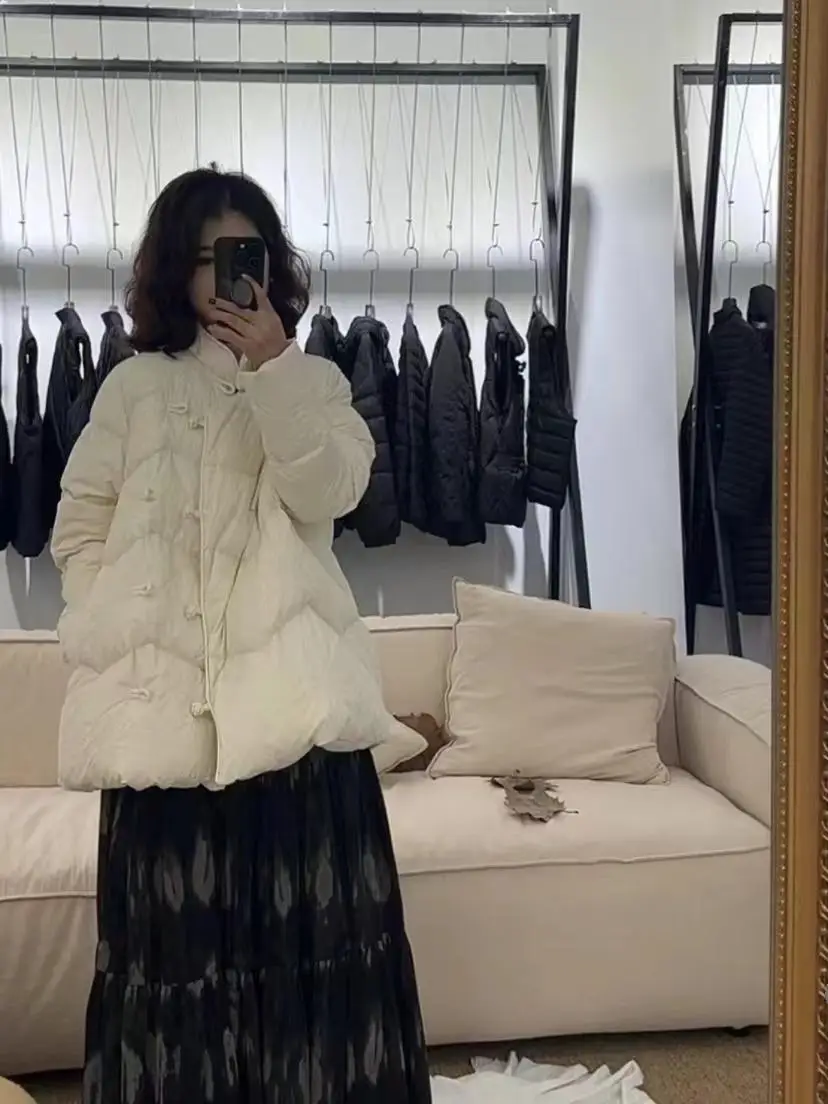 2024 Winter New Han Element Down jacket Women Small Embroidered Buckle Stand Collar Warm Light Soft Temperament Outerwear