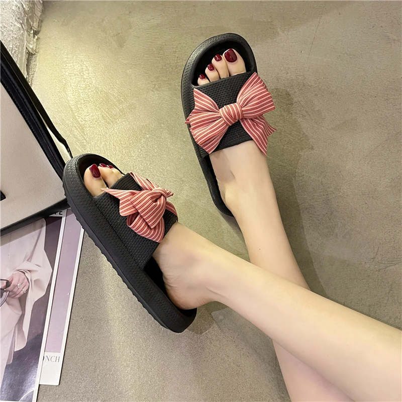 

Women's Slippers 2022 New Summer Slippers Soft Flat Bottom Fashion Comfortable Non Slip Size 36-45 European and American Style