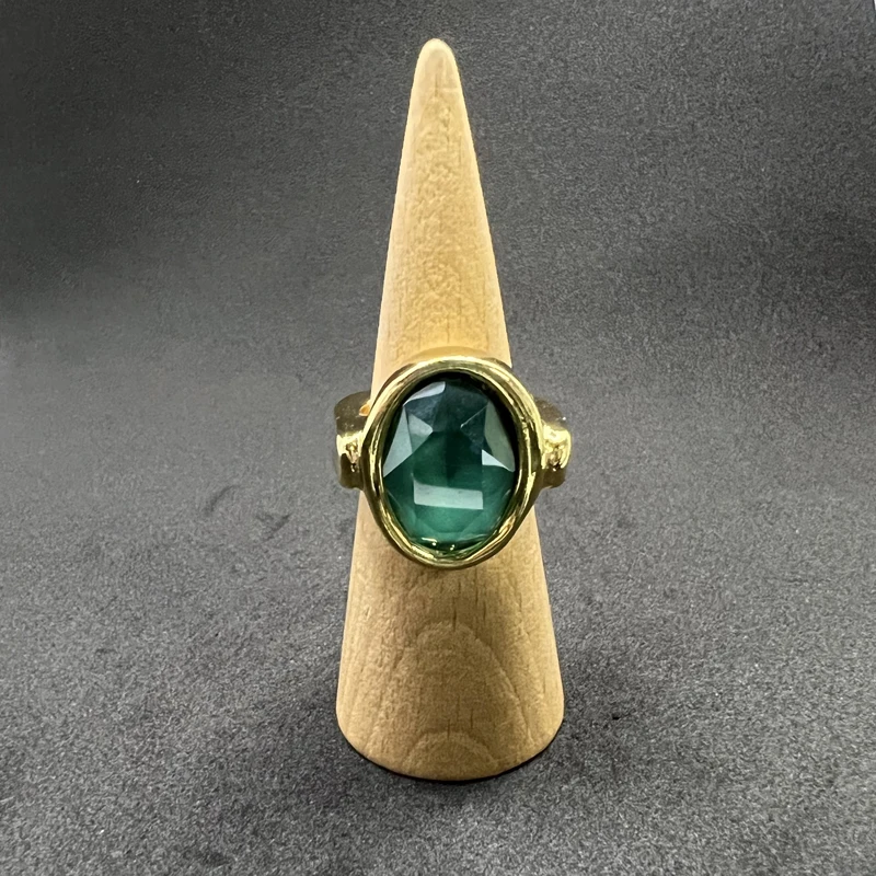 

UNJZ2023 New Heavy Industry Style Gold Ring Inlaid with Dark Green Gems Fashion Unique Elegance Improve Temperament