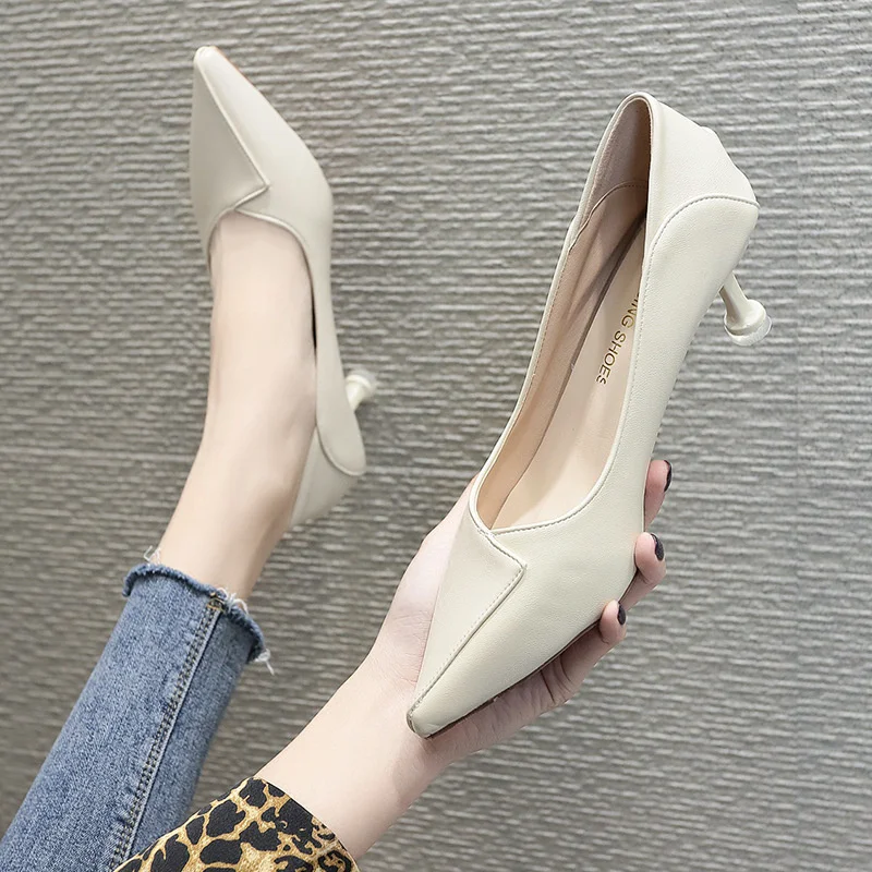 

High heels women's 5cm thin heels 2022 spring new women's shoes French professional etiquette pointed soft leather work sheet