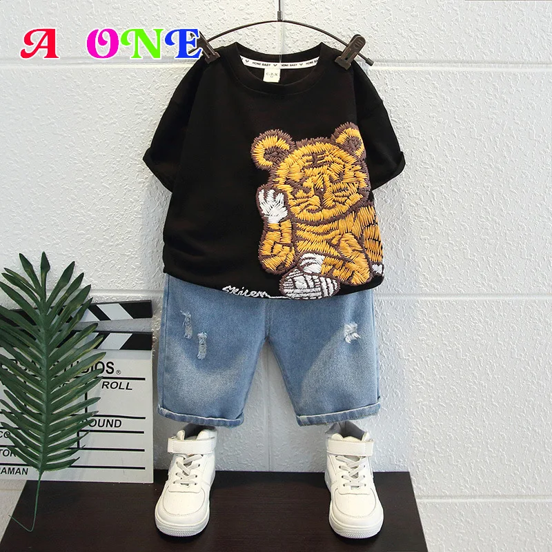

summer boys set baby suit kids clothes t-shirt + short 2 pcs set fashion embroidered tiger streetwear boys clothing 2-12y