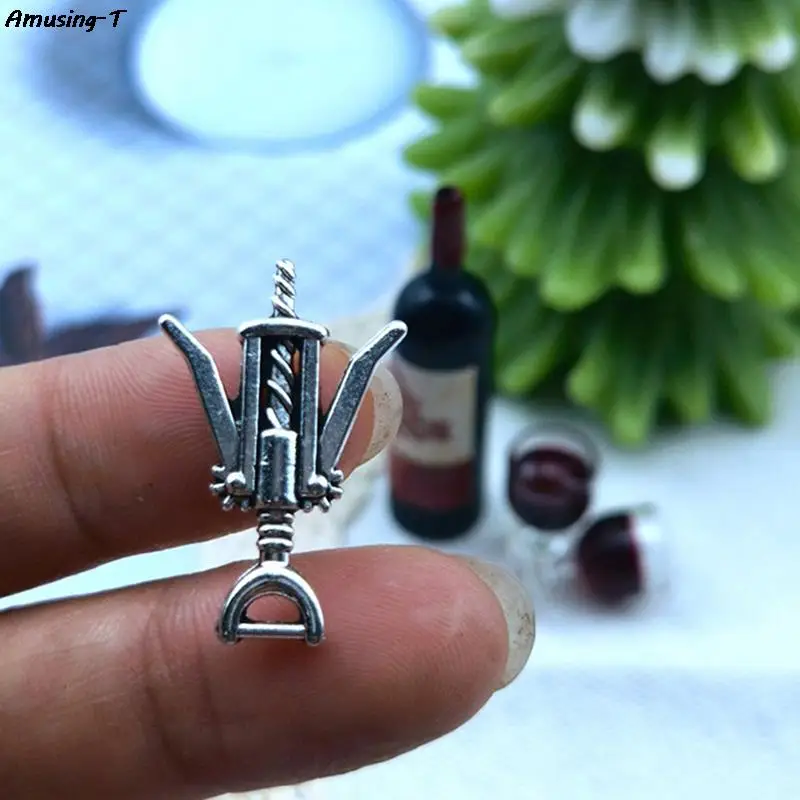 

Hot 2PCS 1/6 1/12 Dollhouse Bottles Kitchen Bar Miniature Items Metal Wine Drink Bottle Opener Corkscrew Decoration Accessories