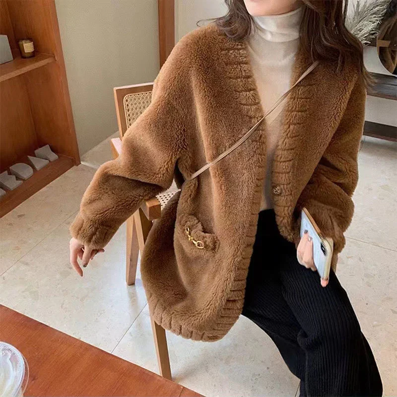 

Length Women Regular Coat Winter Real Sheep Wool Jacket V-Neck Collar Single Breasted High Quality Clothes Thick Warm