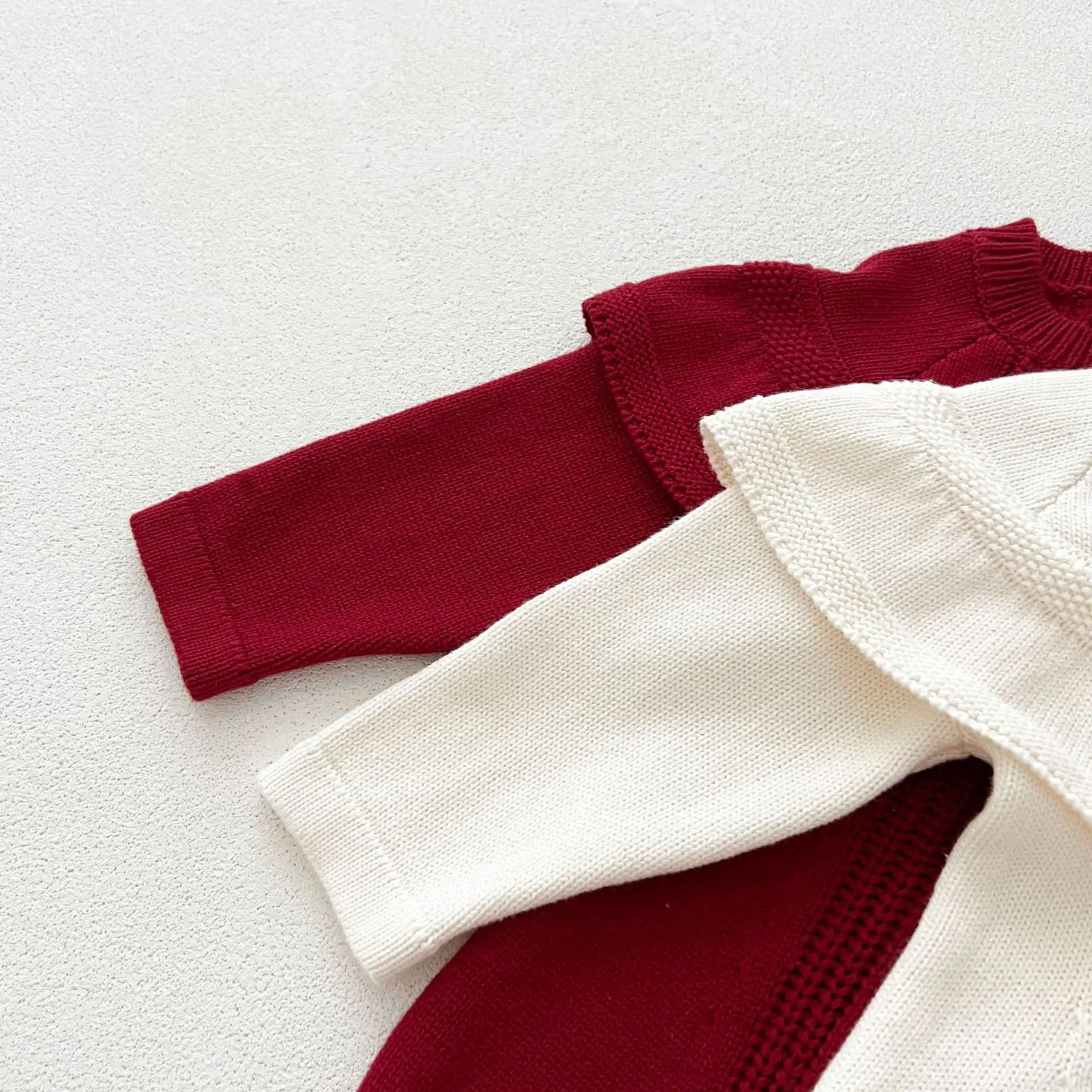 Детское вязаное платье