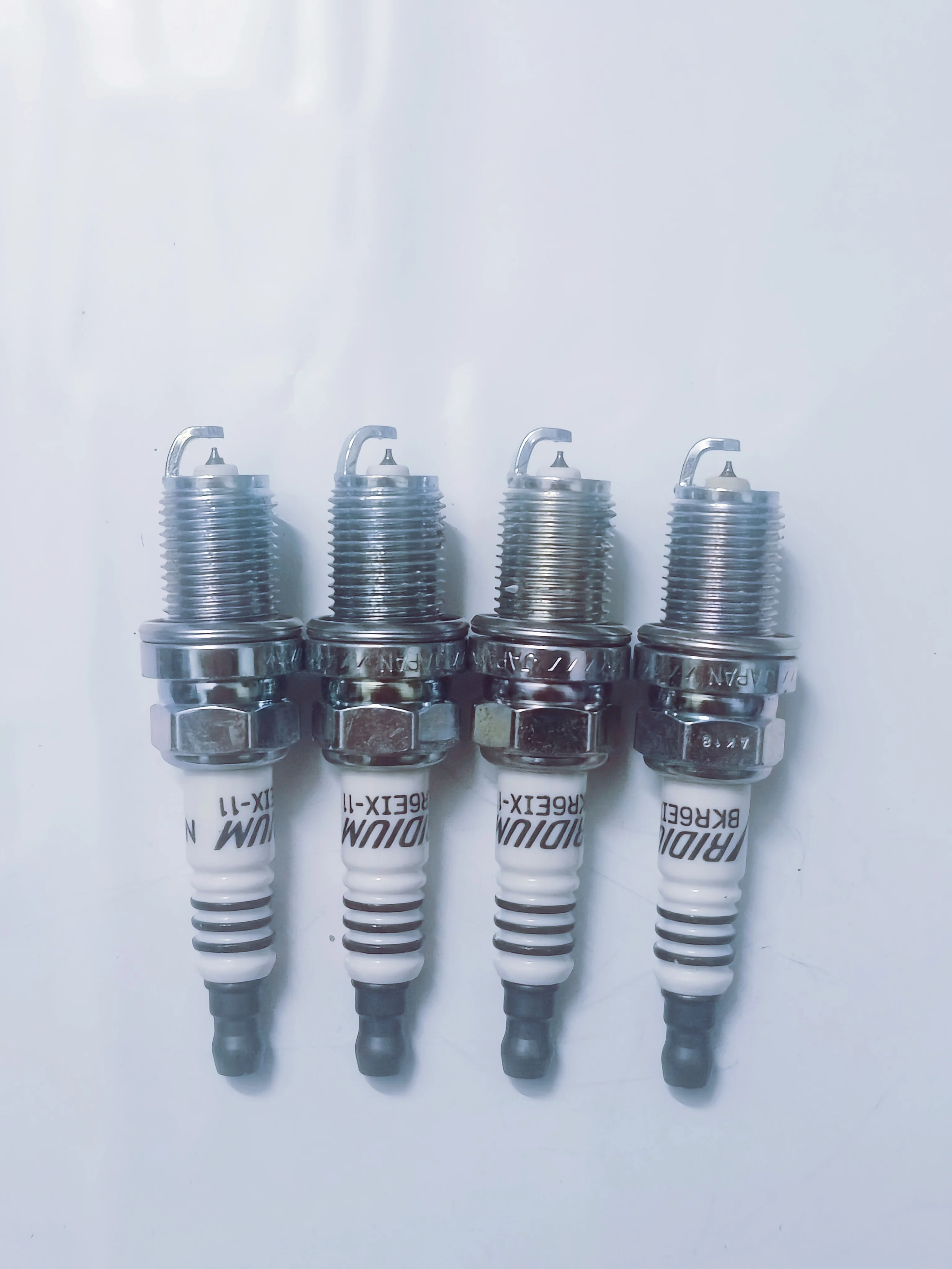 4 6 шт. иридиевая Свеча зажигания BKR6EIX-11 для 3764 4272 BKR6EIX11 PK20TT CHEVROLET TOYOTA LEXUS FORD ACURA AUDI (art.: 3920bc72cf234) - 3920bc72cf234
