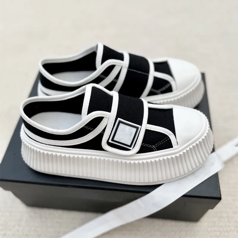 

Весенние модные холщовые туфли на толстой подошве, женские белые кроссовки, увеличивающие рост, повседневная обувь, лоферы на плоской подош...