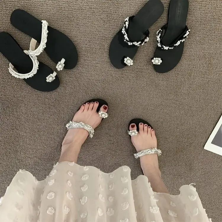 

Clip toe flat slippers female rhinestone pearl one-line strap fashion outside wear sandals sandals female tide