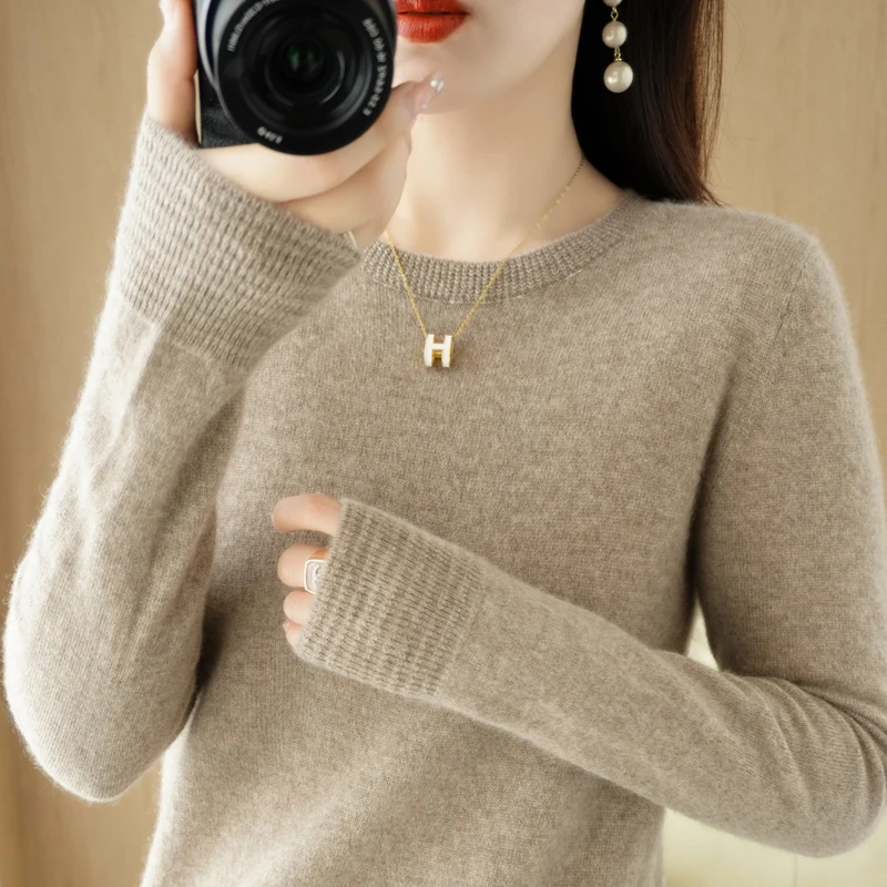 

2023 Fall Winter New Woolen Sweater Women's Crew Neck Long Sleeve Solid Color Loose Lazy Wind Luxury Knitted Base Thin Sweater