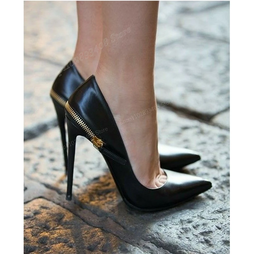 Черные туфли-лодочки на молнии с острым носком шпильке и высоком каблуке модная