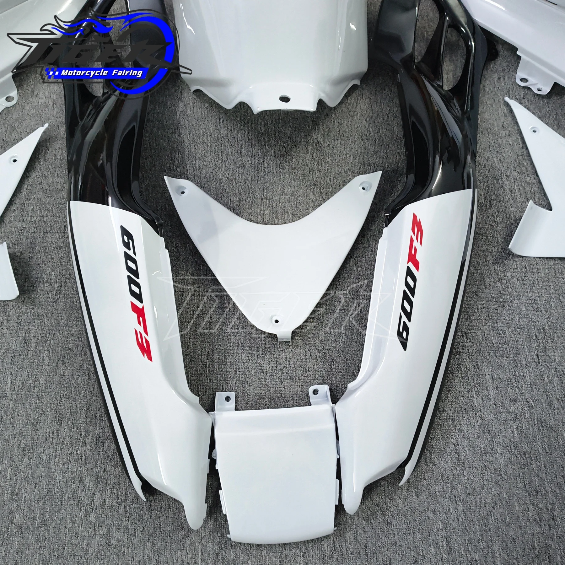 Фото Комплект обтекателей (черно-белый) для мотоцикла Honda CBR600F3 1995-1996 годов №4