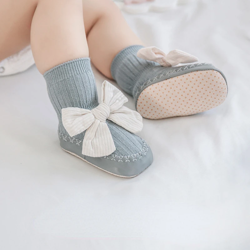 

New Baby Ruffle Socks With Rubber Soles Infant Sock Newborn Autumn Children Floor Lace Flowers Shoes Anti Slip Soft Sole Sock