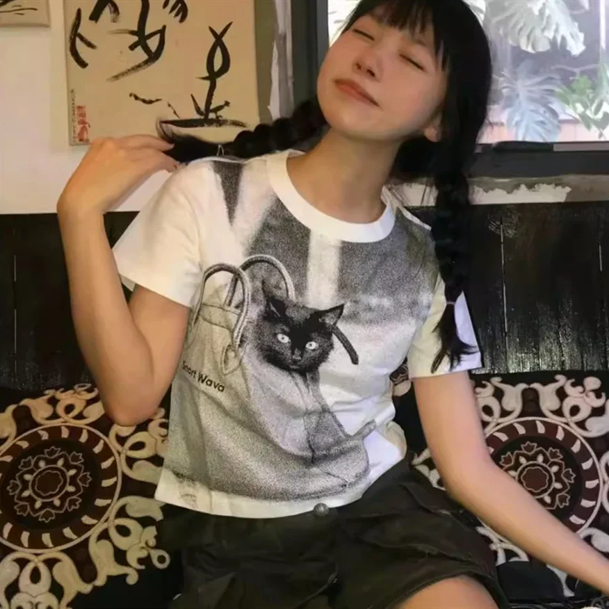 Футболка женская хлопковая с коротким рукавом в стиле ретро