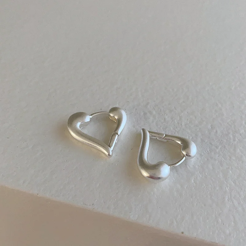 Draweye Minimalism Jewelry for Women Heart Elegant Korean Fashion Hollow Out Drop Earrings Office Lady Simple Pendientes Mujer