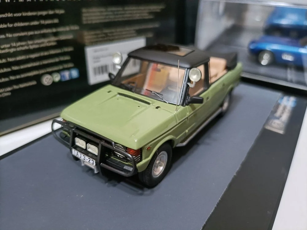 

Модель автомобиля для охоты по бездорожью Matrix 1/43 Land Rover Range Rover