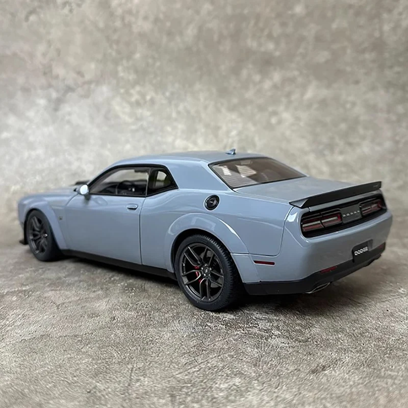 Autoart 1:18 Dodge Challenger 2020 R/T SCAT PACK широкополосная модель автомобиля