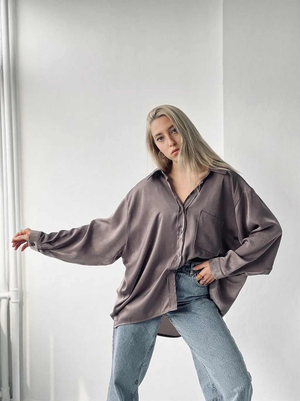 

Retrobird Retro Women Gölek Relaxed Fit Daily Use Mink Color Satin Fabric Women 'S Standard Size Oversize Shirt