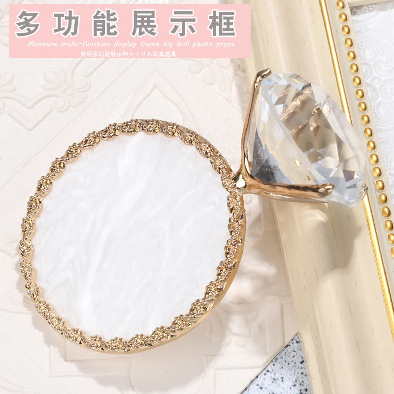 

1pcs Diamond Nail Art Display Stand Golden Rim Agate Palette False Nail Art Plate Tips Display Stand Photo Props Accessories gr6