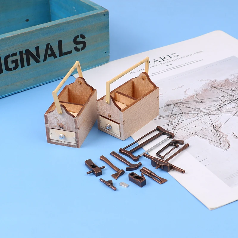 

1/12 Dollhouse Miniature Alloy Repair Tools Carpentry Tools Simulation Wooden Toolbox Model Toys for Dollhouse Decor Accessories