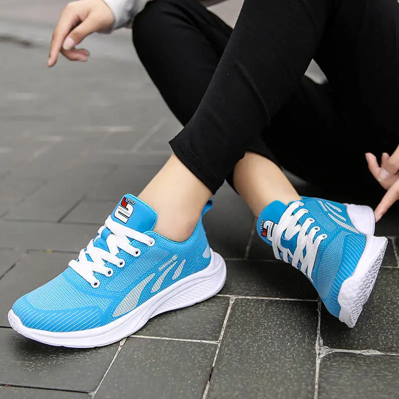 

Кроссовки мужские дышащие Теннисные, повседневная обувь для бодибилдинга, кожаные безопасные туфли, теннисные туфли с прорезями