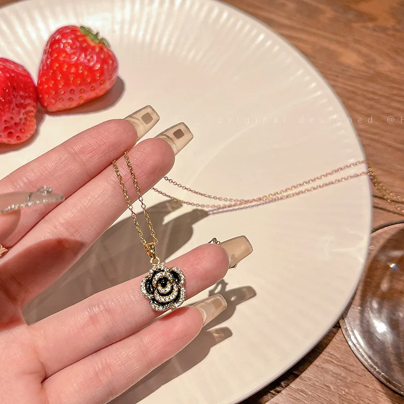 

2022 модное роскошное ожерелье с кулоном в виде черного цветка, женские аксессуары для длинного свитера, ювелирные изделия, подарок для девуш...