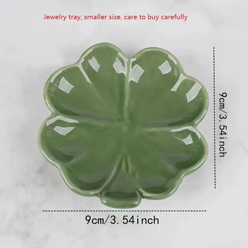 

Керамический поднос для украшений и косметики Nordic style