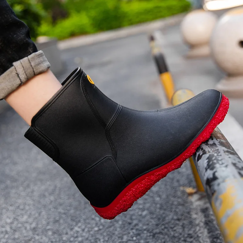 

Men Mid-Cut Rain Boots Waterproof Men Ankle Boots Thick Sole Rain Boots Fashion Flat Men Casual Rain Boots Men Rubber Rain Boots