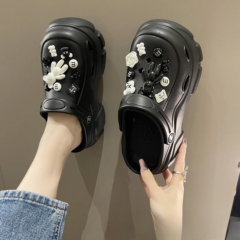 Women's Sandals Summer Fashion EVA Soft Bottom Slippers Outdoor Garden Shoes Hollow Breathable Female Shoes High Quality Sandals
