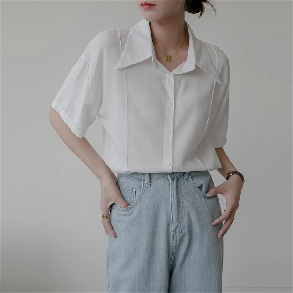 

Fashion Blouse Chic Top Niche Design Short-sleeved White Shirt Single-breasted Elegant Chic Fresh Ladies Leisure Tops Summer