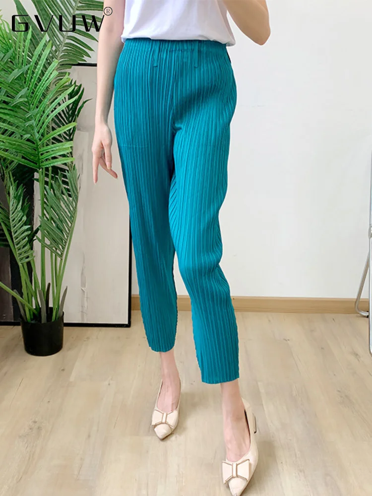 

Женские плиссированные брюки-карандаш GVUW, повседневные однотонные брюки до щиколотки с эластичным поясом и карманами, модель 17D1686 на лето, ...
