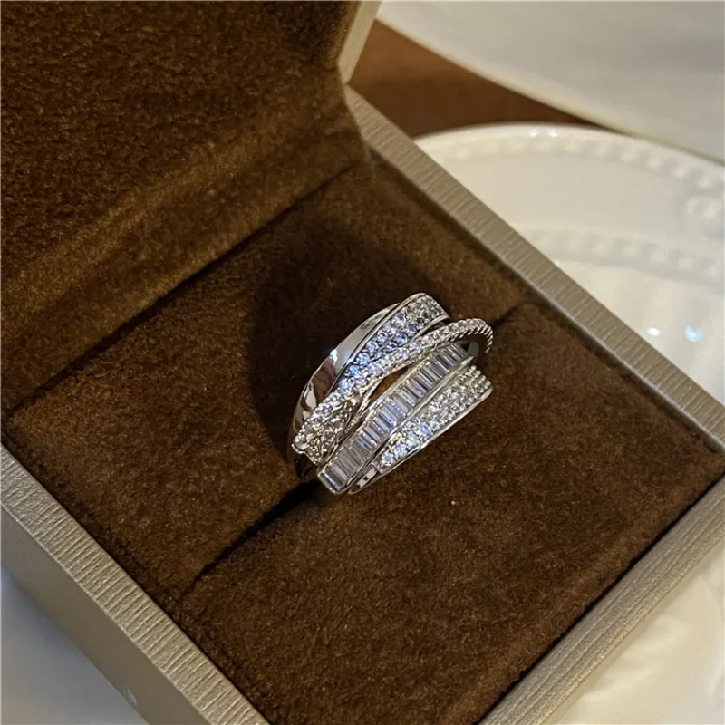 

Retro Women's Light Luxury Silver Zircon Ring Index Finger Exquisite Adjustable Ring