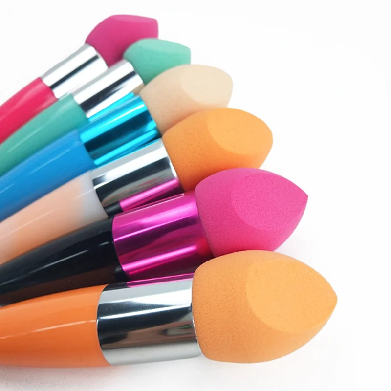 

2022 Hot Sale Women Mushroom Head Puff Foundation Liquid Sponge Beauty Cosmetic Powder Puff With Smooth Handle Make Up Tools