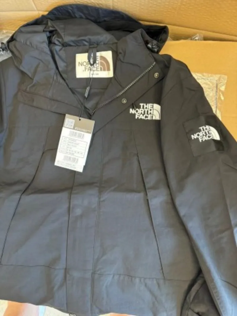 Куртка The North Face MARTIS Darth Vader унисекс с капюшоном, вышитыми погонами, водонепроницаемая, ветрозащитная, для активного отдыха и походов (art.: 3920db4b0c113) - 3920db4b0c113