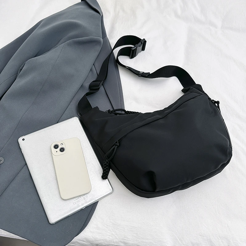 Новая модная Универсальная Женская нейлоновая сумка через плечо однотонная