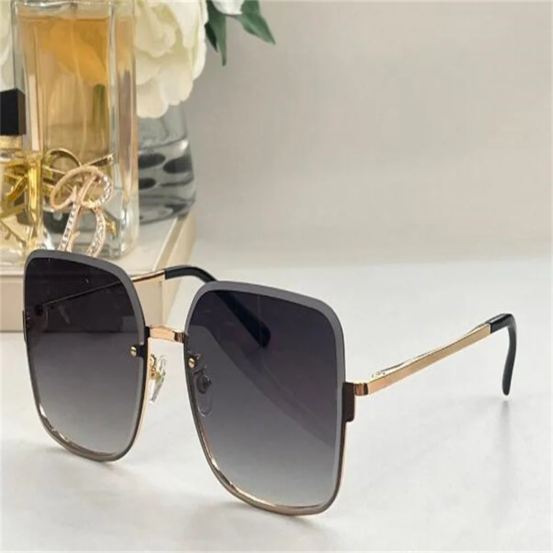 

Luxury designer High quality men's and women's sunglasses Latest sales Fashion sunglasses UV400 lenses Random box 4031