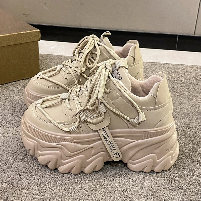 Кроссовки женские кожаные на толстой подошве 8 см