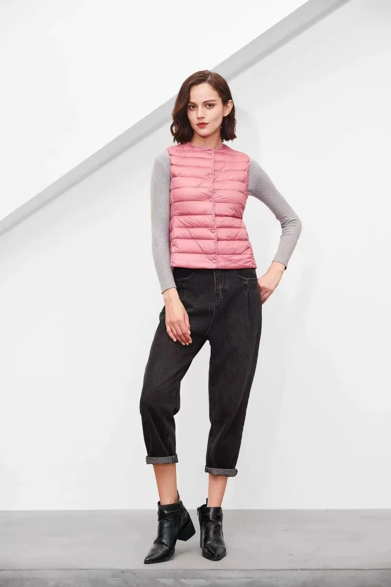 Autumn Winter Ultra Light Feather Vest Short Jacket Single Breasted Down Sleeveless Coat Ultra Light Down Vests Slim Jacket