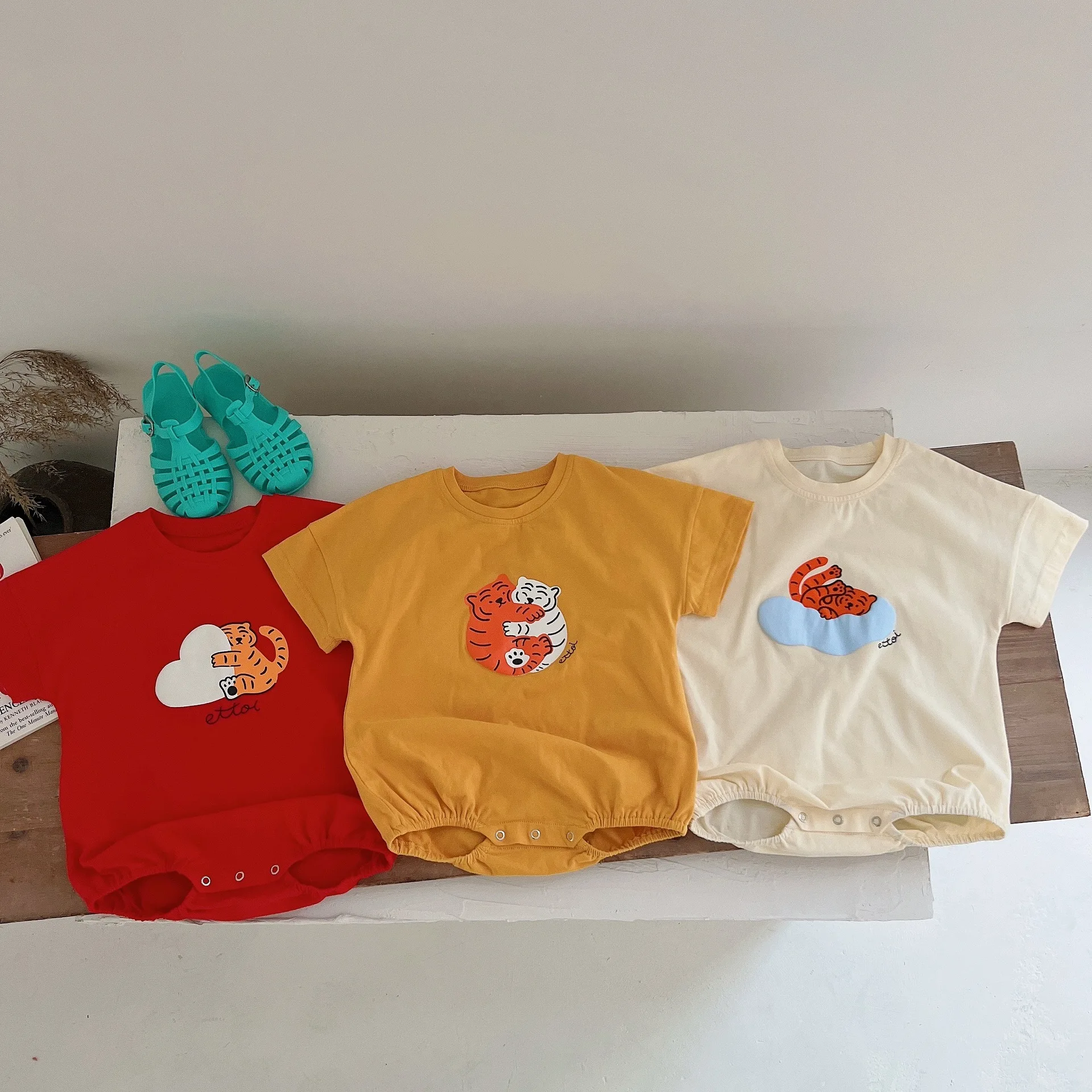 

2022 Summer Baby Rompers Korean Cartoon Tiger Boys Girls Jumpsuits Newborn Short Sleeve Infant Clothes