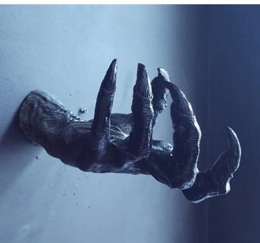 

New Devil's Eye pendant decoration creative trickster resin handicraft devil claw