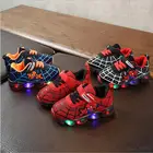 Человек-паук; Обувь с подсветкой для девочек спортивная обувь для маленьких мальчиков Одежда для маленьких детей; С светильник Световой блестящие светящиеся туфли