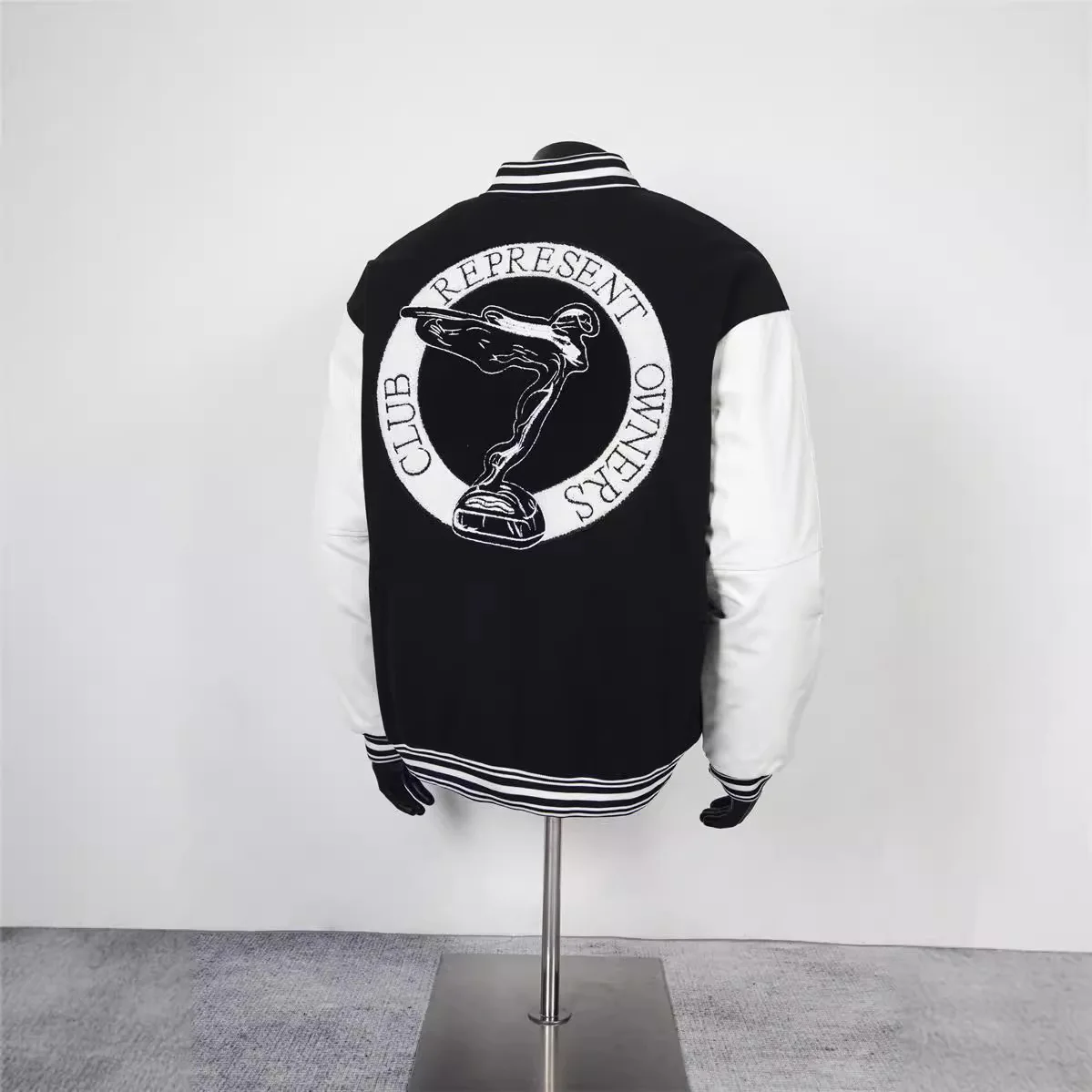 [BOMP] бессонная модная вышитая надписями куртка Flyman хлопковые кожаные рукава