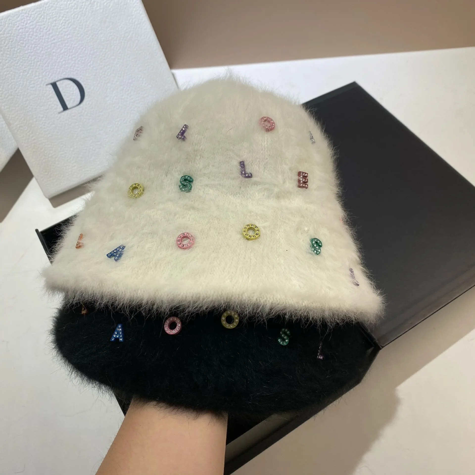 

Luxury Brand Colorful Letter Dopamine Female Rabbit Hair Bowl Hat Fashionable and Sweet Face Covering Bucket Hat Fisherman Hat