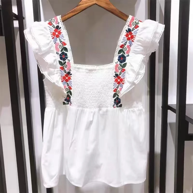 

Hecisuz Women's T-shirt 2022 Summer New Products Loose Retro Floral Embroidery Ruffle Top Simple Fashion Casual Sleeveless Vest