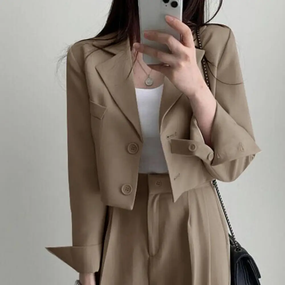 Женский однобортный пиджак с воротником