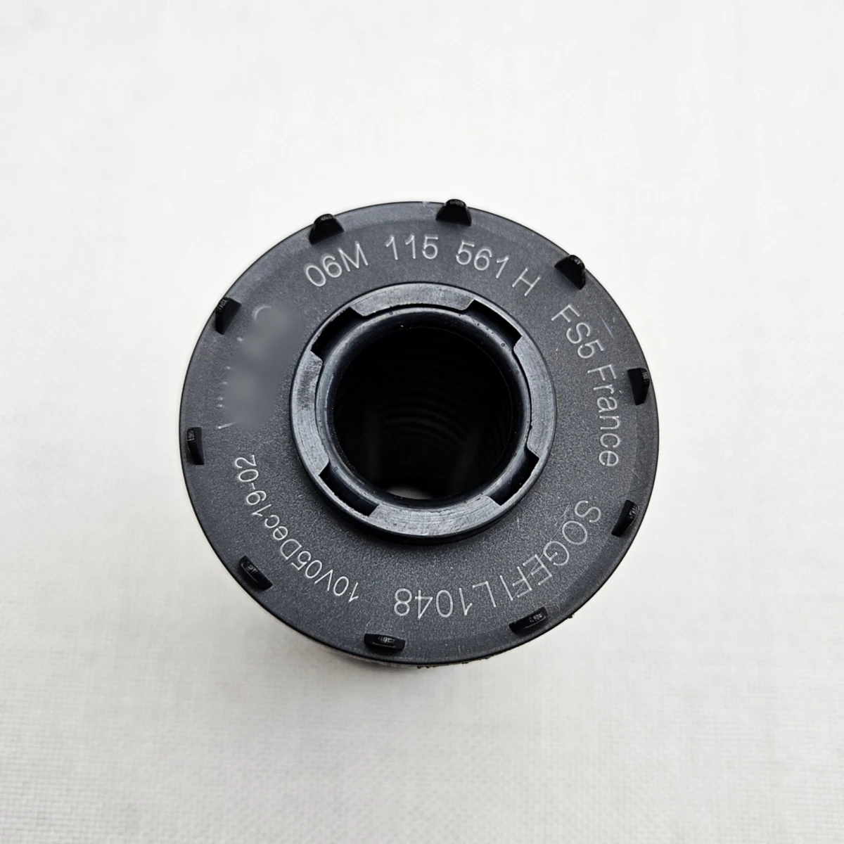 Масляный фильтр 06M115561H для AUDI A4 A5 A6 A7 A8 Q5 Q7 Q8 PORSCHE CAYENNE MACAN PANAMERA VW TOUAREG 9A719840500 06M198405F