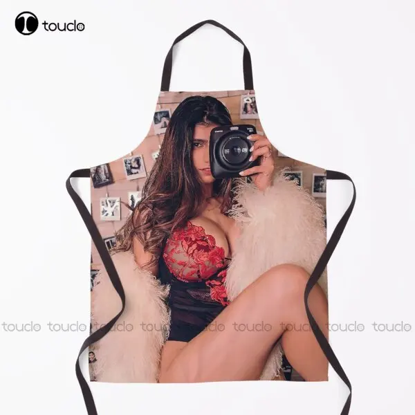 

Mia Khalifa Sexy Poster Apron Aprons For Women Men Unisex Adult Garden Kitchen Household Cleaning Custom Apron New Custom Apron